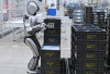 Robot Humanoid Mulai Bikin iPhone! Kerja Sama UBTech dan Foxconn Bikin Heboh