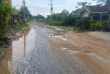 Sering Alami Banjir, Jalan Rusak Parah