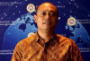Duduk Berdiri