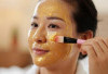 5 Resep Skincare Alami untuk Wajah Glowing 