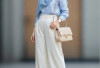6 Warna yang Cocok Dipadukan dengan Atasan Baby Blue