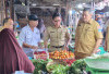 Cabai Naik, Minyak Goreng dan Gula Pasir Turun