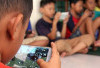 Waspada ! Anak yang Sering Main Gadget Lebih Sulit Fokus dan Mudah Emosi