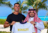 Ronaldo Teken Kontrak Baru, Gaji 1 Jam Cukup Membeli Mobil Kijang Innova