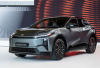 Bukan Cuma Hybrid, Mobil Listrik Toyota bZ4X Kini Lebih Terjangkau di Indonesia