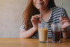 Terlalu Sering Minum Manis? Waspadai Risiko Asam Urat Tinggi!