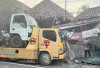 Listrik Padam Enam Jam Tiang Roboh DItabrak Crane